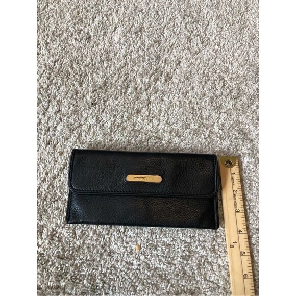 Michael Kors Women’s Black Snap Button Wallet Wristlet - Picture 7 of 7